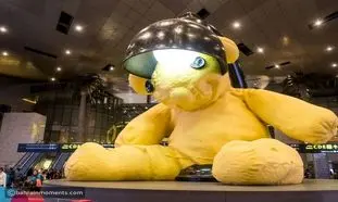 عروسک غول پیکر فرودگاه قطر خبرساز شد