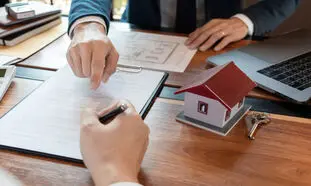 چگونه وکیل ملکی خوب بگیریم؟