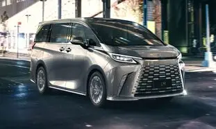 تویوتا آلفارد 2024 ؛ رولز رویس ژاپنی رونمایی شد (ویدیو)
