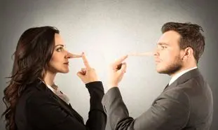 بزرگترین دروغ های دنیا