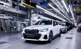 تولید بی ام و i5 در آلمان آغاز شد + قیمت