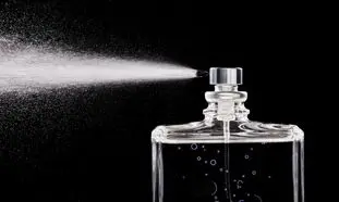5 عطر پرفروش که زنانه و مردانه ندارند