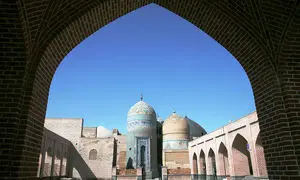 آشنایی با برخی از هتل های شهر خوش آب و هوای اردبیل