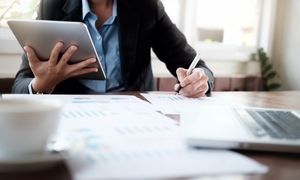 5 شغل با حقوق بالای 25 میلیون تومان در تهران
