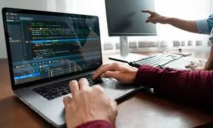 7 شغل با حقوق بالای 17 میلیون در شهریور ماه