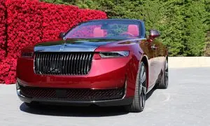 ابر خودروی 30 میلیون دلاری رولزرویس رونمایی شد