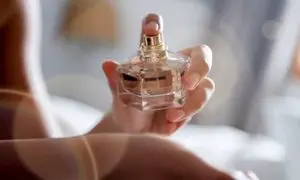محبوب ترین عطر زنانه برای قرارهای کاری
