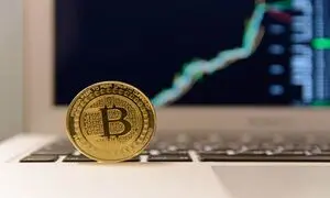 قیمت روز بیت کوین 16 شهریور 1402/ قرارگیری رمزارز معروف در تقاطع مرگ