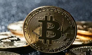 قیمت روز بیت کوین 6 شهریور 1402/ نوسان رمزارز معروف بیشتر خواهد شد؟