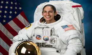 فضانورد زن ایرانی به ایستگاه فضایی رسید