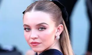 درخشش ستاره های هالیوودی با برند ایرانی روی فرش قرمز ونیز