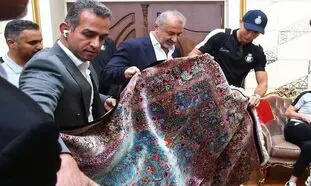قیمت نجومی قالیچه رونالدو