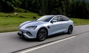 بی وای دی سیل مدل 2023 ؛ خاص ترین محصول غول خودروسازی چین