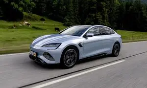 بی وای دی سیل مدل 2023 ؛ خاص ترین محصول غول خودروسازی چین