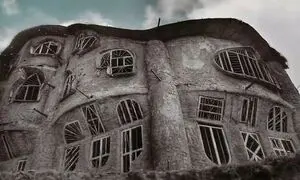 ماجرای خانه ترسناک و متروکه کلاردشت/ خانه ارواح چگونه ساخته شد؟