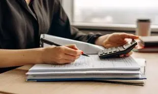6 شغل با حقوق بالای 25 میلیون تومان برای خانم ها