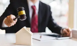 نقش وکیل ملکی در حل منازعات املاک و مستغلات