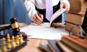چطور بهترین وکیل ثبتی را انتخاب کنیم؟