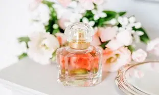6 نکته برای افزایش ماندگاری عطر