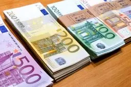 کاهش قیمت یورو در بازار آخر هفته