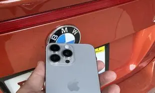 خسارت جبران نشدنی BMW به کاربران آیفون 15