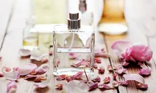 5 عطر خوشبو برای خانم های شیک پوش