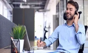معرفی نرم افزار پشتیبانی مشتریان دانا دسک