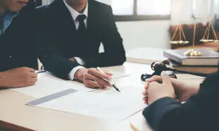 مشاور اداره کار چه خدماتی می دهد؟