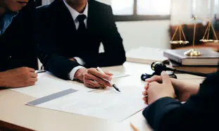 مشاور اداره کار چه خدماتی می دهد؟