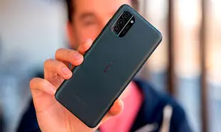 مقایسه کامل گوشی نوکیا G21 با نوکیا C31