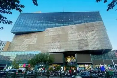 رونمایی از تبلیغ تازه پرووان در چارسو