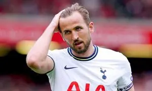 بی خانمانی آقای گل انگلستان در آلمان