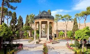 ویژگی و قیمت تور شیراز از مشهد