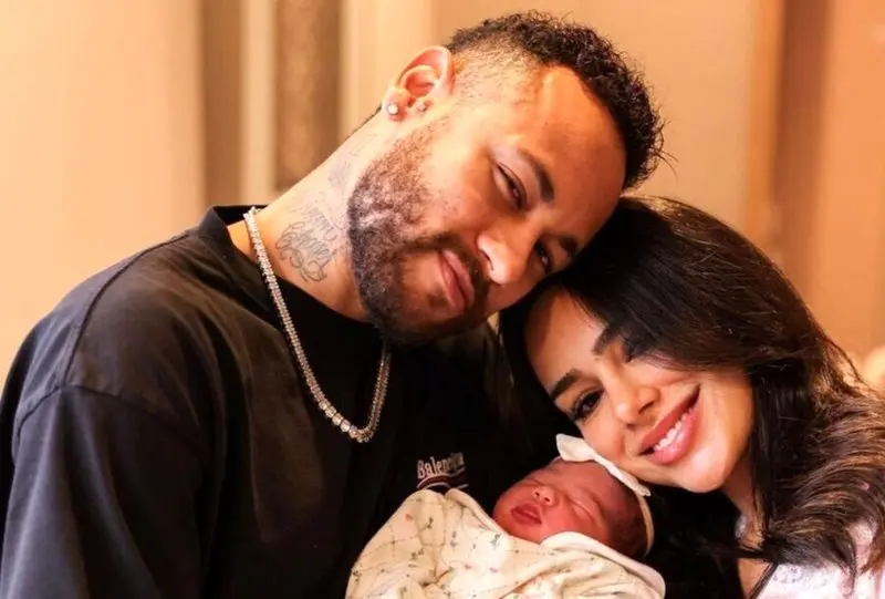 حمله مسلحانه به خانواده نیمار/ گروگان گیری همسر و فرزند ستاره برزیلی