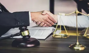 آشنایی با وظایف وکیل بیمه تامین اجتماعی