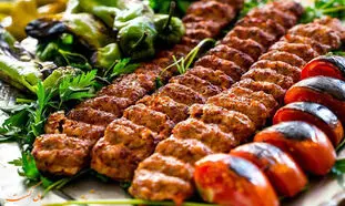 قیمت نجومی غذاهای ایرانی در بیروت/ چلوکباب 3 میلیون تومان