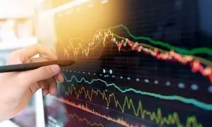 بررسی تاثیر تحولات اقتصاد ایران و جهان بر بازار سرمایه از نگاه فیروزه