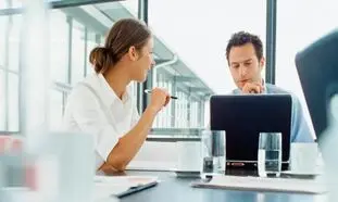 با کم ترین هزینه وکیل غیرحضوری بگیرید