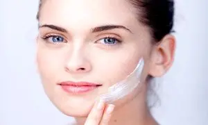 بهترین کرم آبرسان صورت مخصوص منافذ باز + قیمت
