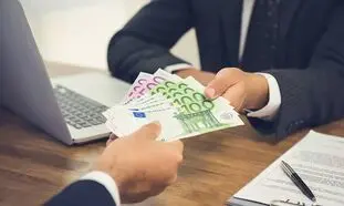 5 شغل با حقوق 40 میلیون تومان در آذر 1402