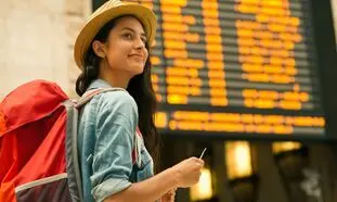 حذف انحصار در بازار گردشگری با ظهور پلتفرم‌های آنلاین