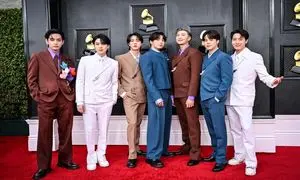 فراخوان جنجالی گروه بی تی اس به هواداران