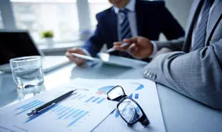 5 شغل مدیریتی با حقوق بالای 30 میلیون تومان در آذر 1402