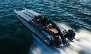 قایق مرکوری مرین 500R؛ سلطان سرعت در دریا