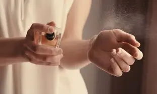 5 عطر لوکس زنانه پرفروش برای جشن و مهمانی