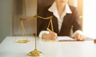 بهترین دفتر وکالت در کرج برای پیگیری امور حقوقی