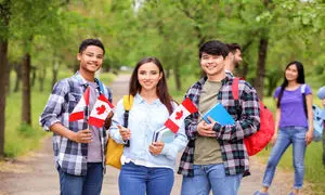 بهترین شرایط تحصیل در کانادا برای افراد زیر 18 سال