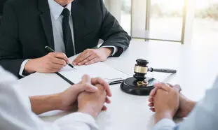 مشاوره با بهترین وکیل طلاق توافقی در کرج