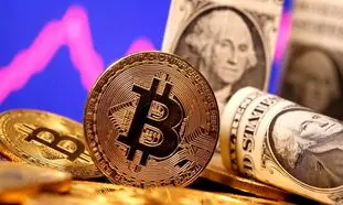 بیت کوین به دنبال فتح قله 48 هزار دلاری