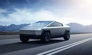 نتیجه برخورد تویوتا به سایبرتراک